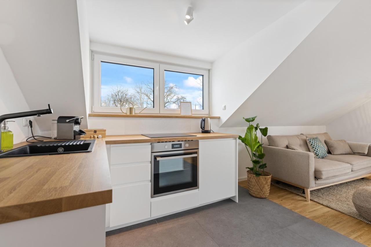 Casa Verde: Kueche, Tv, Nespresso, Im Gruenen Starnberg Exterior foto